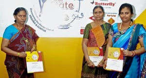 Delectable delight: Winners of the The Hindu Our State Our Taste contest at Chilakaluripet on Wednesday.